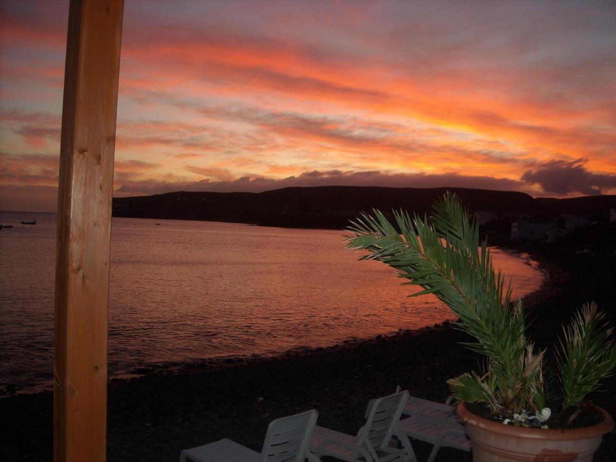Casa Marinera En La Orilla Del Mar Villa La Lajita ภายนอก รูปภาพ